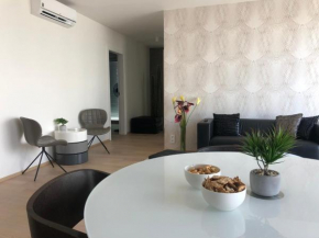 7th Heaven Apartments, Brno